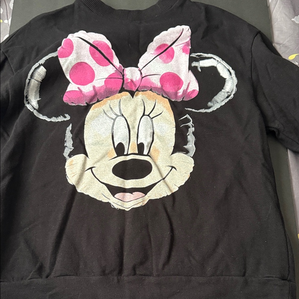 Zara  Black Sweatshirt with Minnie Mouse and Pink Bow